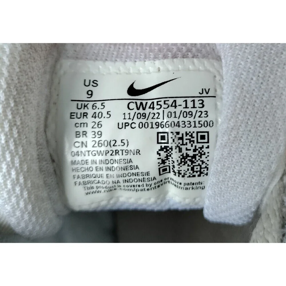 Nike/Nike Air Max/Women's Nike Air Max SC shoe/white and light blue/Size 9 US